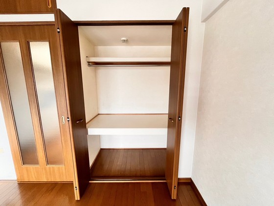 収納　※別部屋の写真です