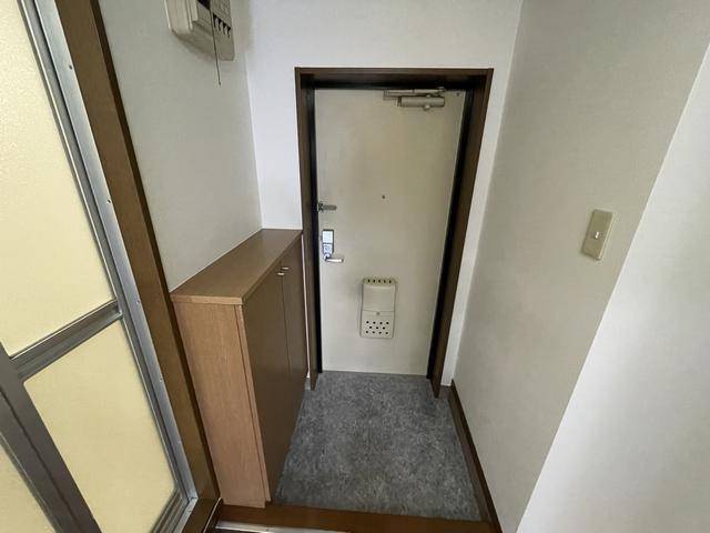 玄関　玄関です。