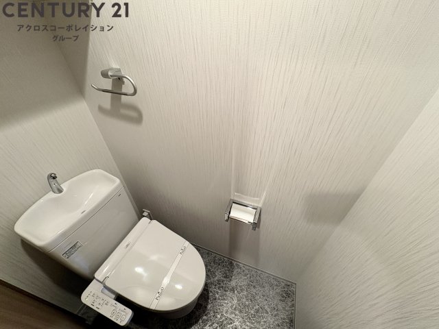 トイレ　ゆったり落ち着けるトイレです。