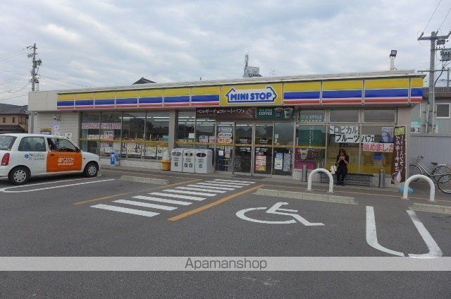 コンビニ　ミニストップ小川御林店（コンビニ）まで544m