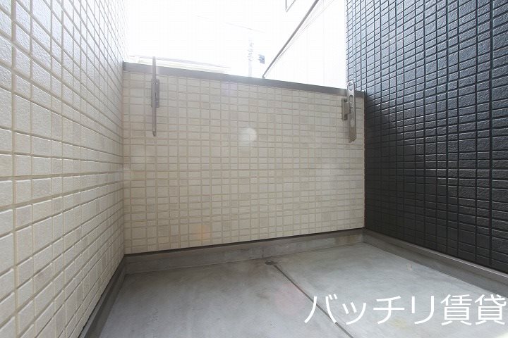 バルコニー　同型イメージの為、現状を優先致します。