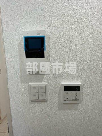 セキュリティ　モニター付きインターホン