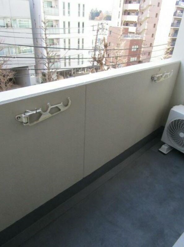 バルコニー　※参考写真（同物件別部屋です)