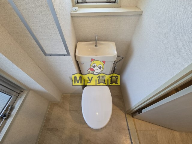 トイレ　アーバンドエル新栄