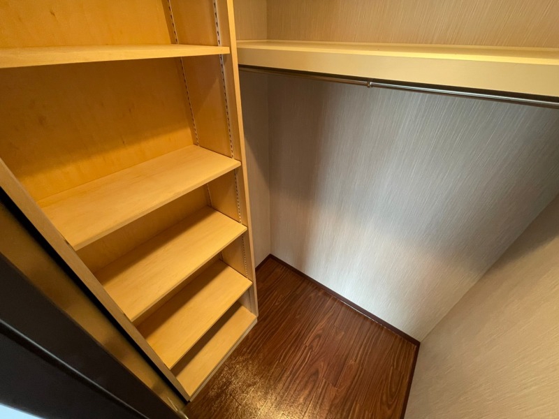 収納　収納もバッチリあるのでお部屋が片付きますよ！