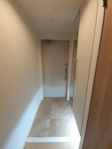 玄関　きれいな玄関です