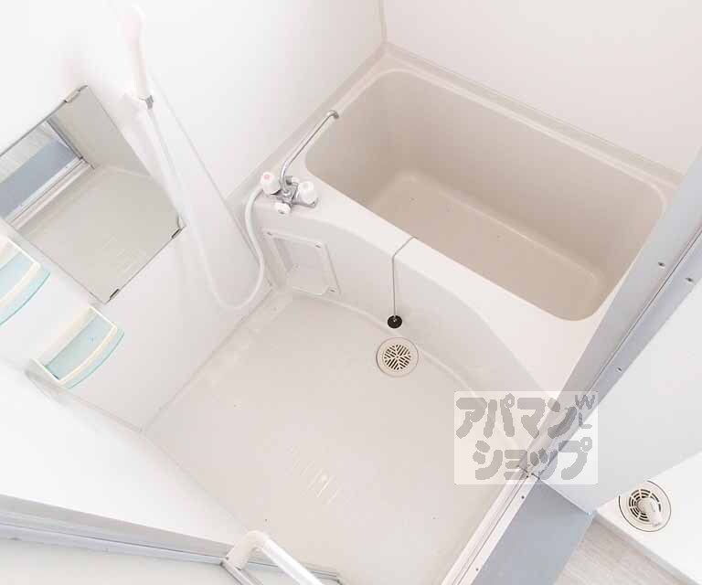 バス・シャワールーム　お風呂でゆったりとできます！