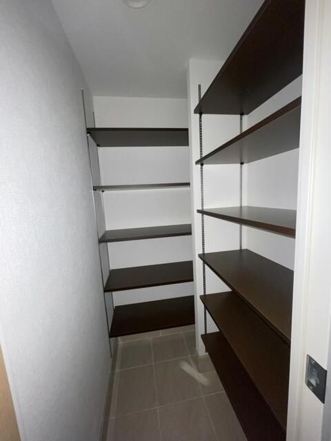 玄関　※同お建物・同間取りの別のお部屋のイメージです。