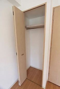 収納　別タイプ部屋　参考写真です