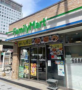 コンビニ　ファミリーマート 内本町西店（コンビニ）まで214m