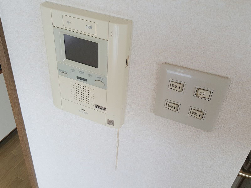 セキュリティ　ＴＶモニターホン！！オートロックの解除も可能です！