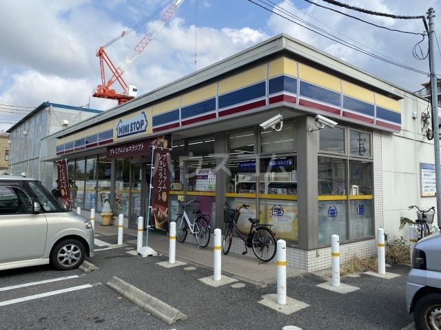 コンビニ　ミニストップ 流山平和台店（コンビニ）まで392m