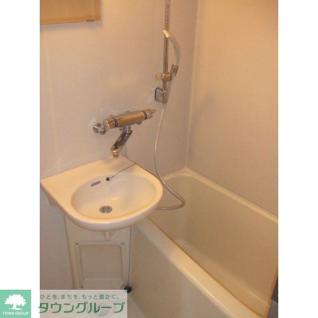 洗面設備　バス