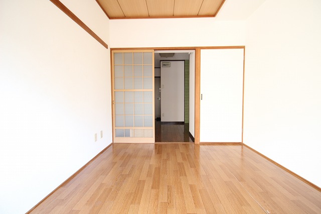 その他　同物件別号室のものです。