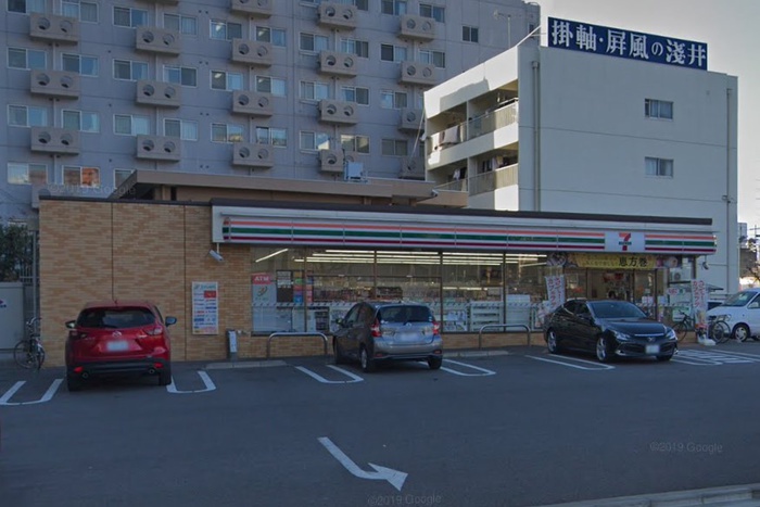 コンビニ　セブンイレブン名古屋葵3丁目東店（コンビニ）まで335m