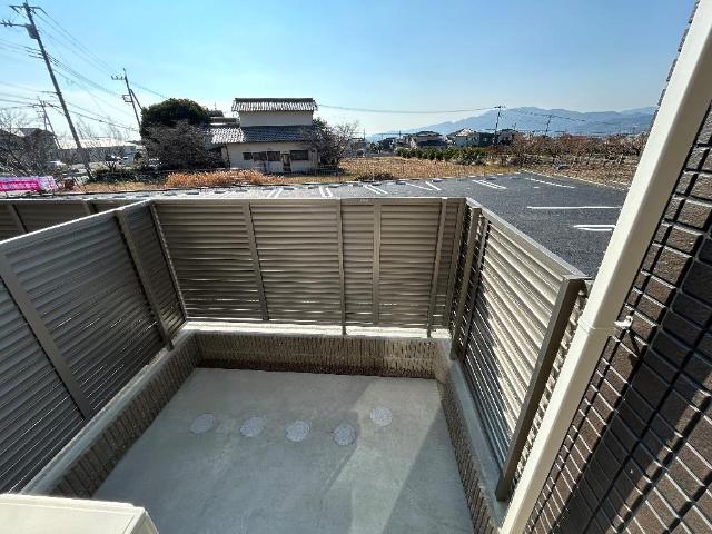 バルコニー　ベランダ