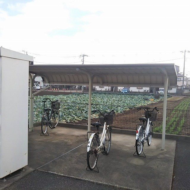 その他　駐輪場完備