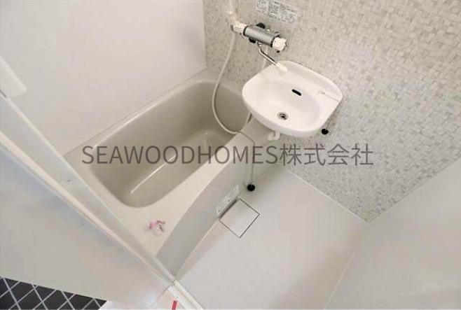 バス・シャワールーム　浴室乾燥機付き！雨の日の洗濯も湿気対策も万全。