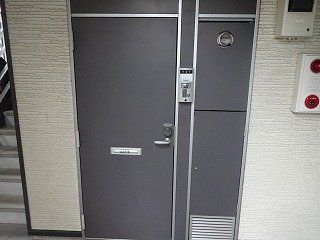 玄関　計電カードキー
