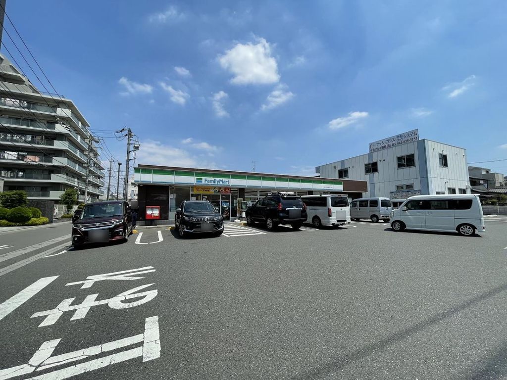 コンビニ　ファミリーマートさいたま西堀五丁目店（コンビニ）まで210m