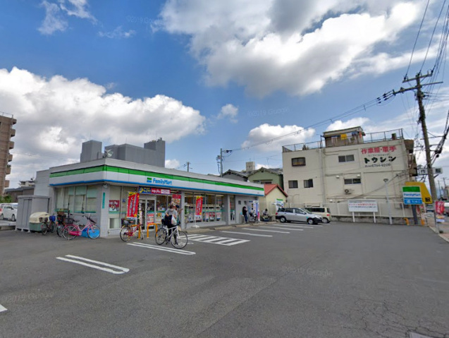 コンビニ　ファミリーマート加美東店（コンビニ）まで451m