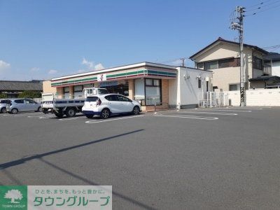 コンビニ　セブンイレブン前橋朝倉町1丁目店（コンビニ）まで990m