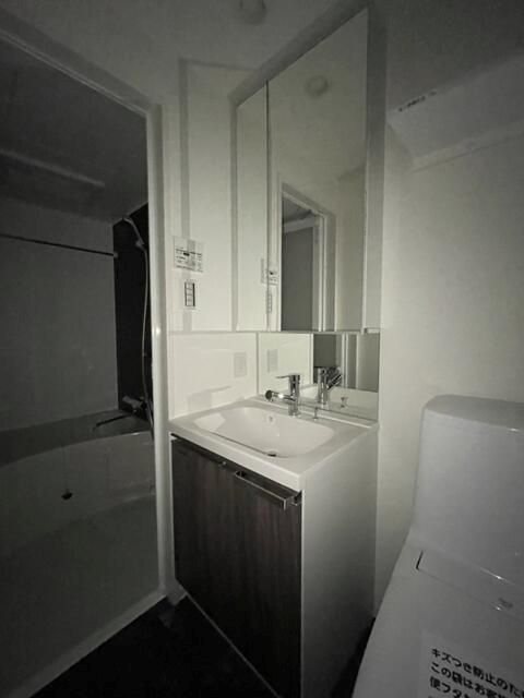 洗面設備　同物件別部屋
