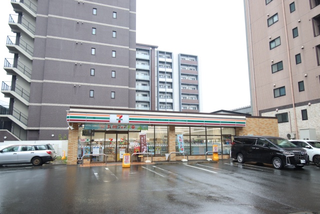 コンビニ　セブン-イレブン 名古屋丸田町店（コンビニ）まで200m