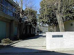 小学校　若葉小学校（小学校）まで740m