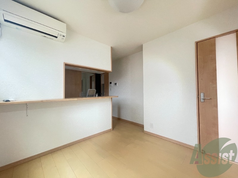 居室・リビング　ＬＤＫのお部屋のお写真です。キレイですね！