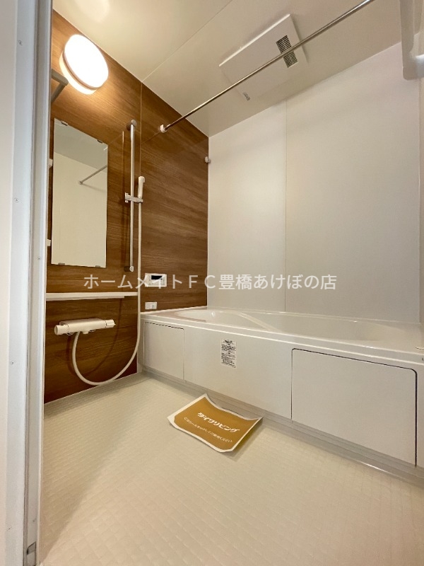 バス・シャワールーム　同型別部屋写真