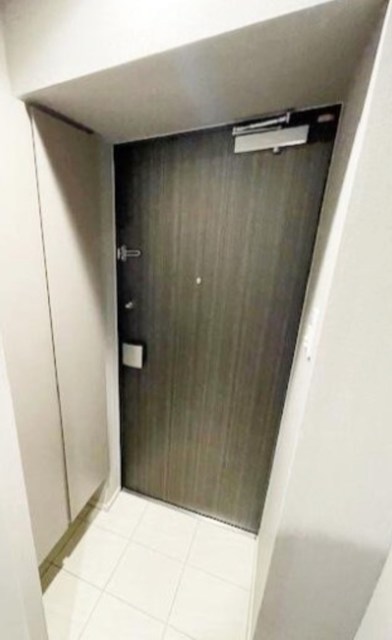 玄関　別部屋同仕様タイプ