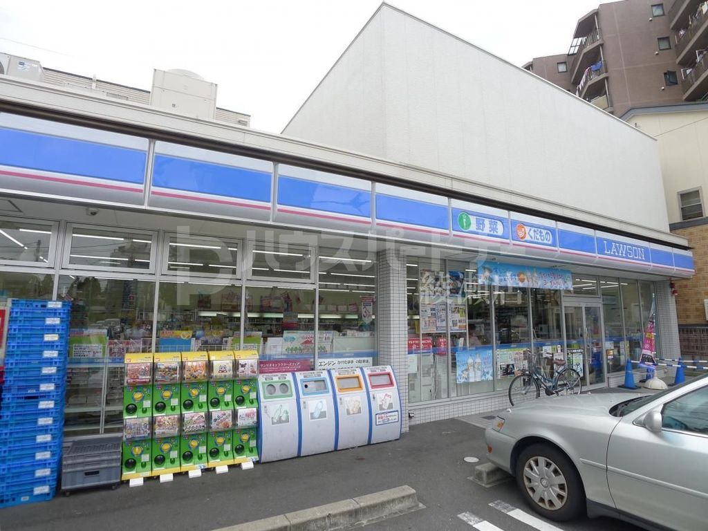 コンビニ　ローソン綾瀬中央通り店（コンビニ）まで210m