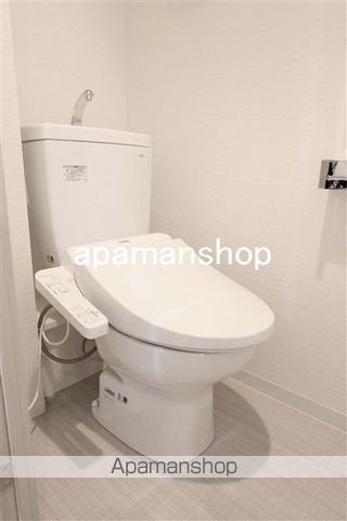 地下鉄長堀鶴見緑地線 玉造駅 徒歩4分 13階建 築7年のトイレ写真