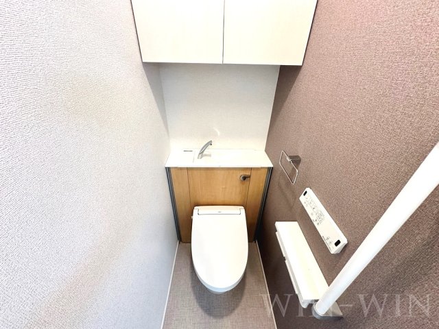 玄関　イメージ（同施工会社同一モデルの写真です）