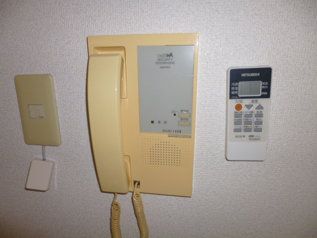 セキュリティ　室内にインターホンがあるので来客時も安心ですね