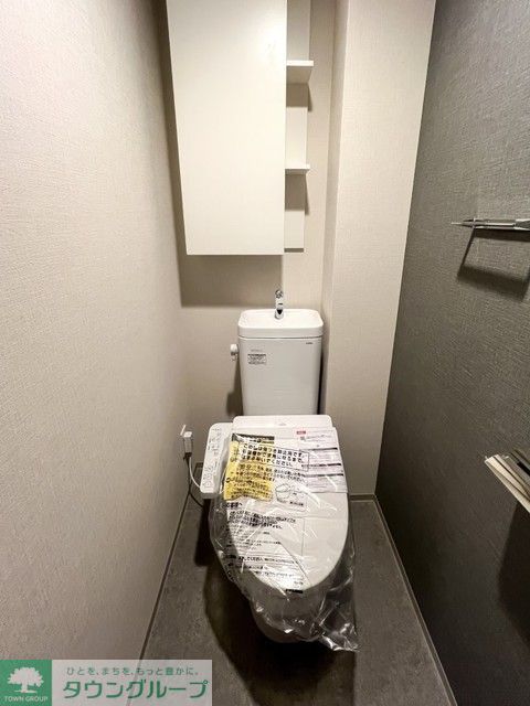 トイレ　※写真は同タイプ住戸です。