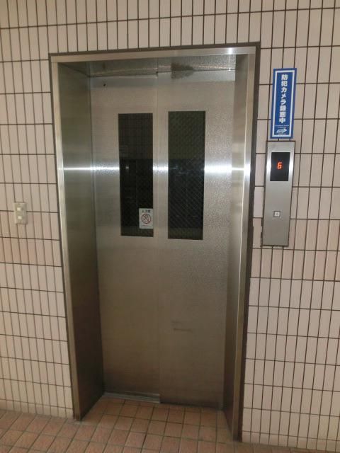 その他設備　エレベーター