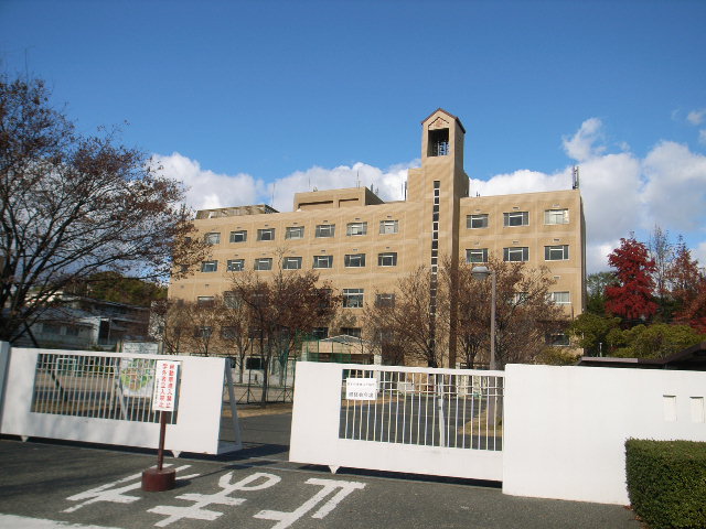 大学・短大　私立山陽学園大学（大学・短大）まで672m
