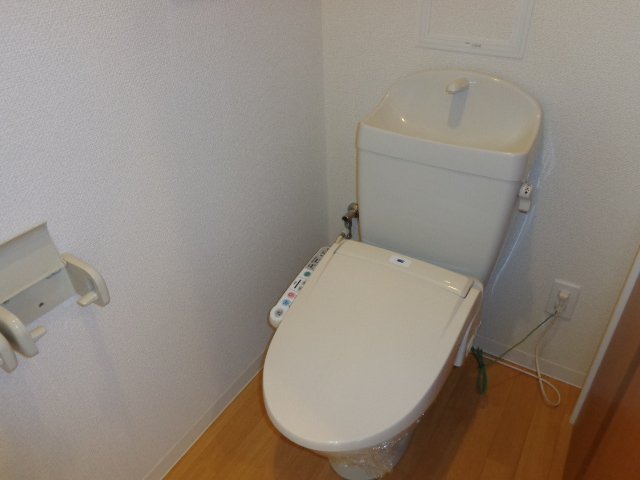 トイレ　シャワー付トイレ