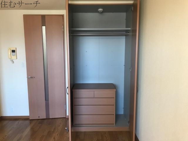 収納　クローゼット