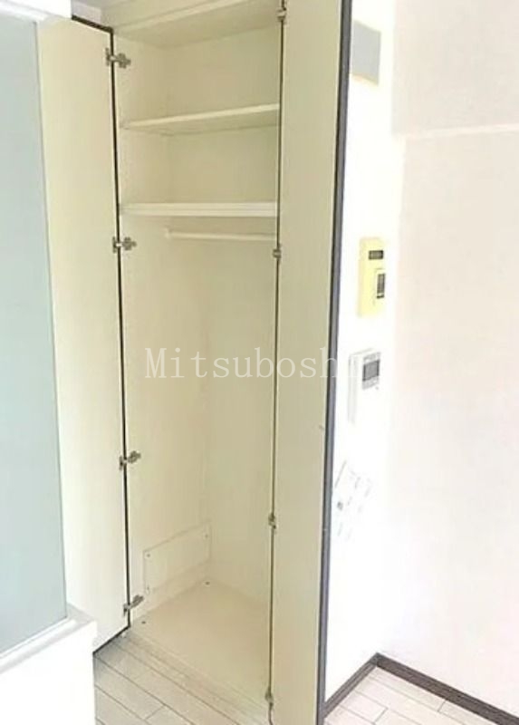 収納　別室参考写真