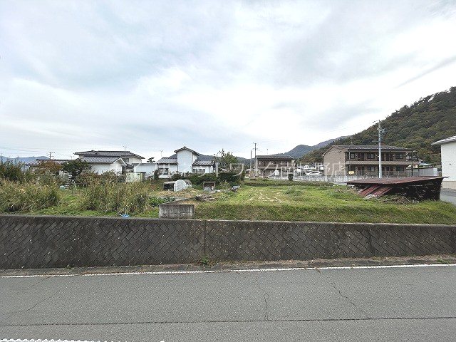 眺望　参考：103号室（内装・設備が異なる場合があります。）