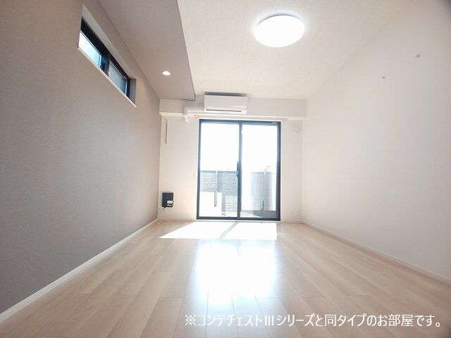 ＪＲ八高線 箱根ケ崎駅 徒歩9分 3階建 新築の居間写真