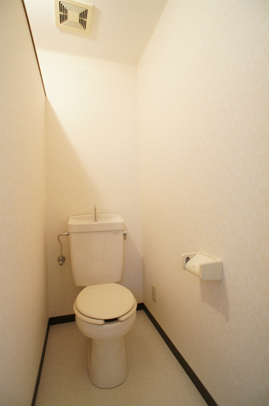 トイレ　落ち着いたトイレです