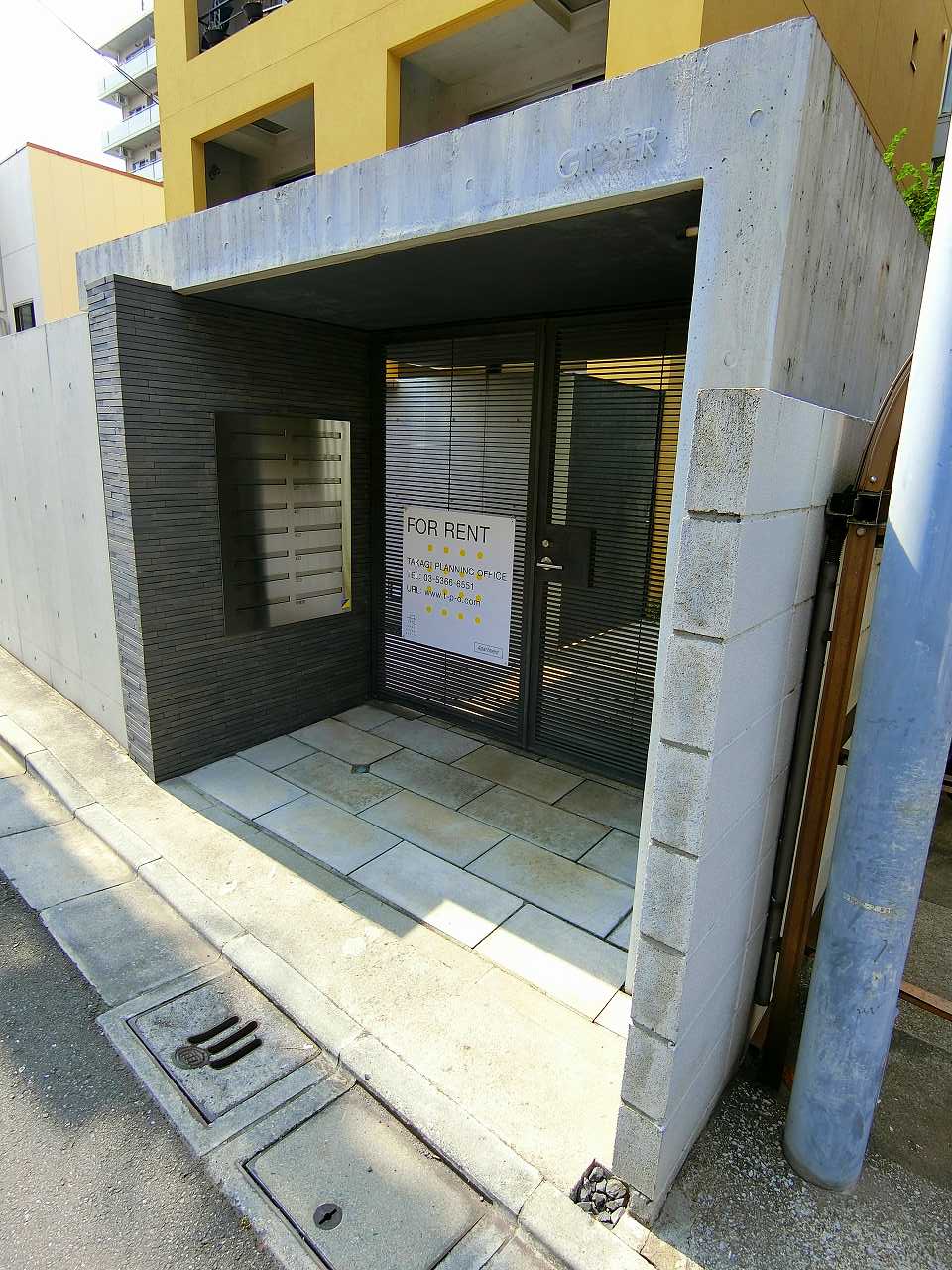 エントランス