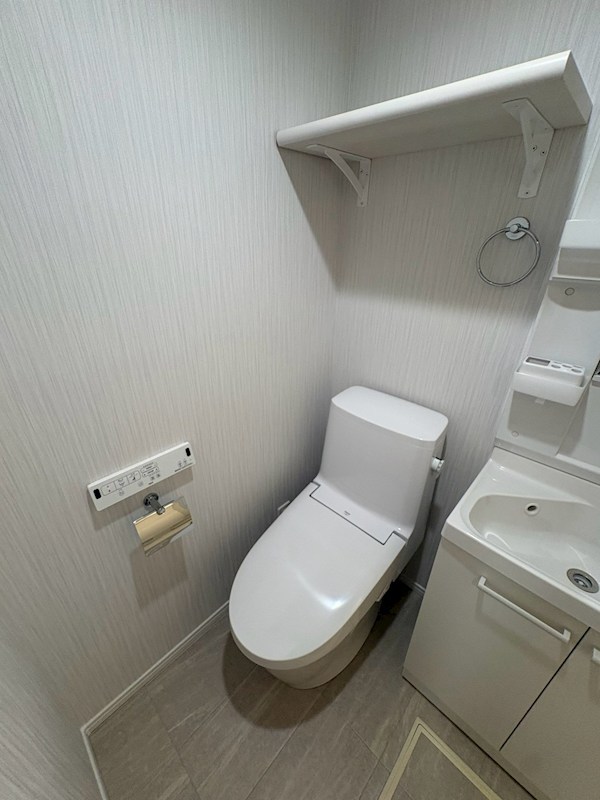 トイレ　参考画像