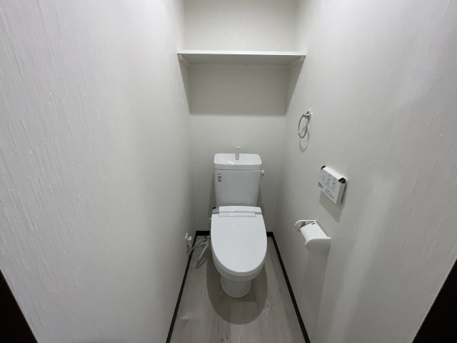 LIVELYのトイレ写真
