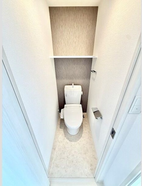 地下鉄桜通線 高岳駅 徒歩8分 15階建 築3年のトイレ写真