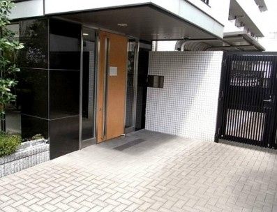 エントランス　☆きれいなエントランス☆